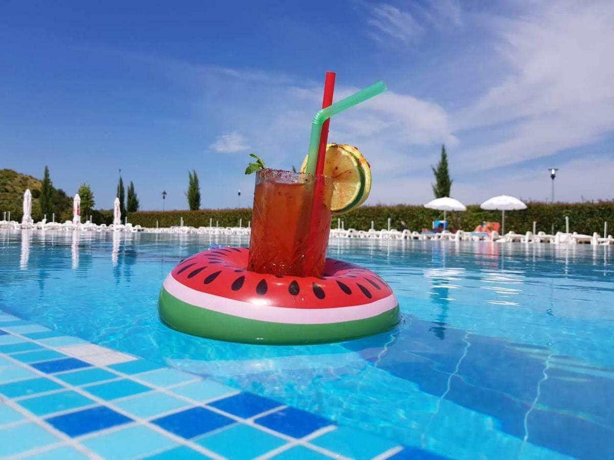 Luani-A Spa & Wellness Center Shkoder Bagian luar foto